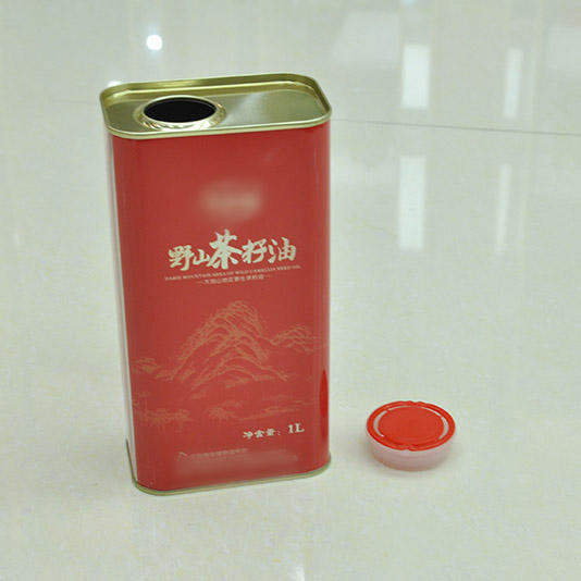 國內(nèi)哪里定制山茶油鐵罐包裝好？