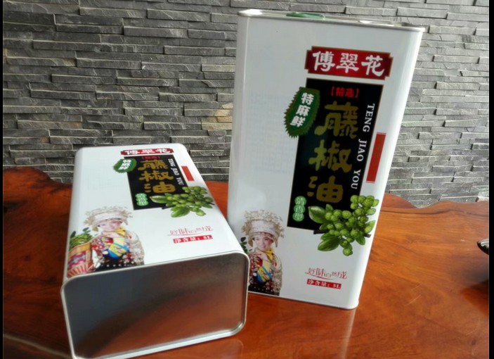 重慶藤椒油鐵罐定制 重慶哪里做藤椒油鐵桶好？